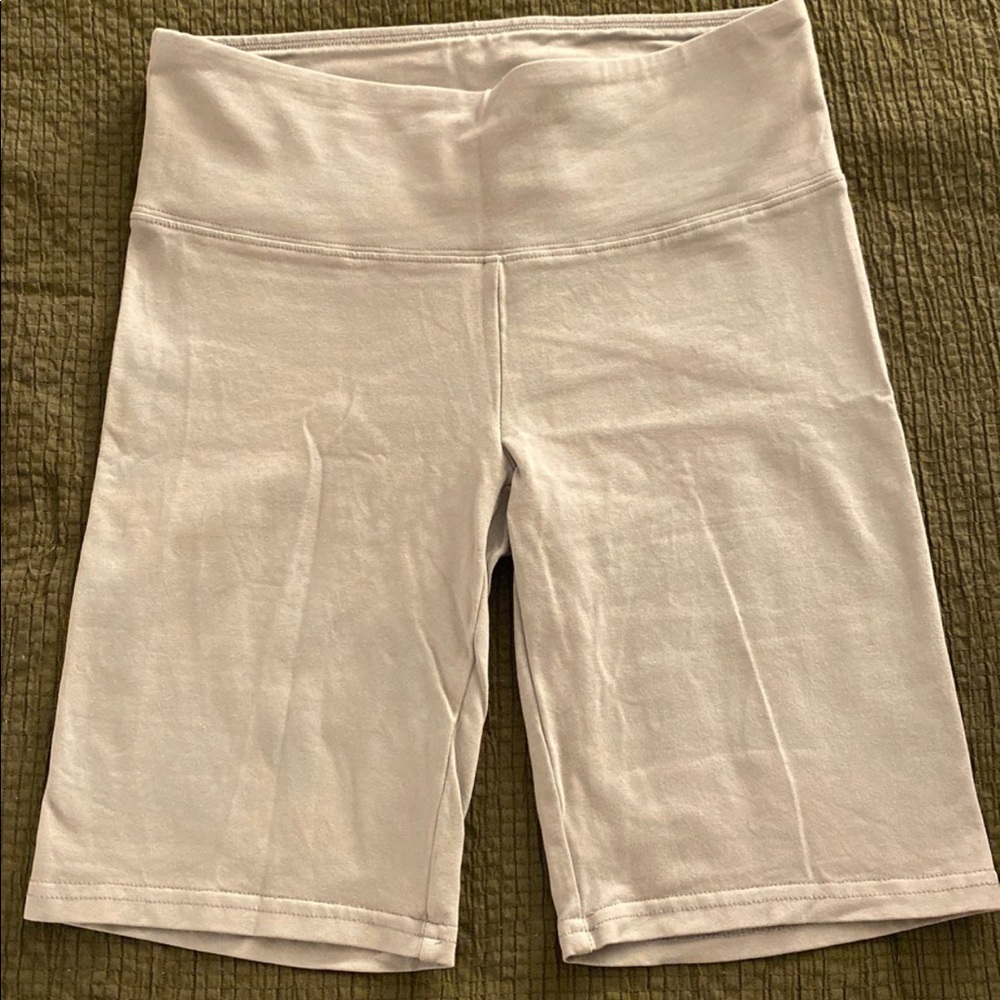 Aritzia TNA Biker Shorts
